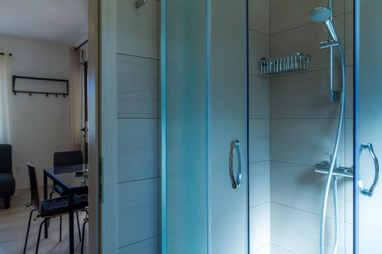 Apartment Tariba Supetarska Draga Habitación foto