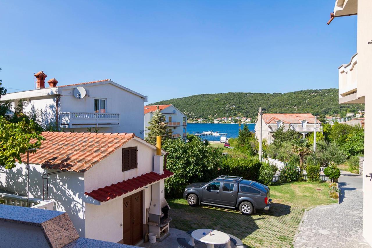 Apartment Tariba Supetarska Draga Exterior foto